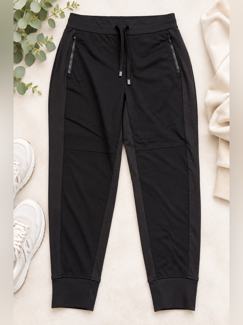Athleta Black Hybrid Jogger Pants Women’s Size 8 Zip Pockets Stretch Ankle Cuff